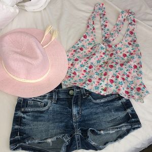 Cute summer outfit